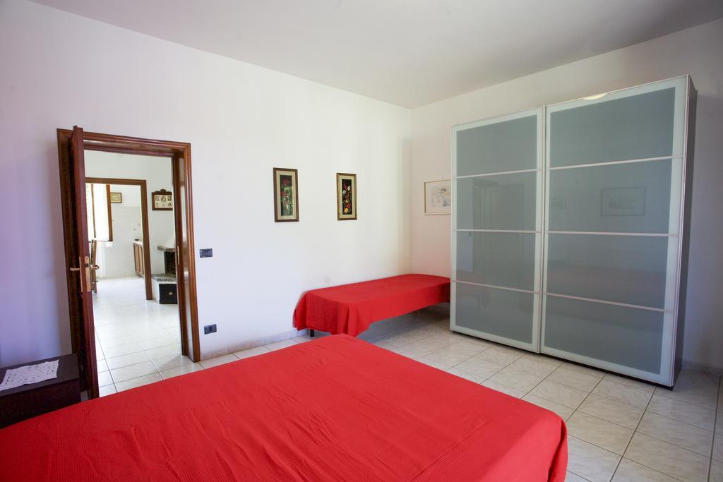 Villa Leo Portoferraio Δωμάτιο φωτογραφία