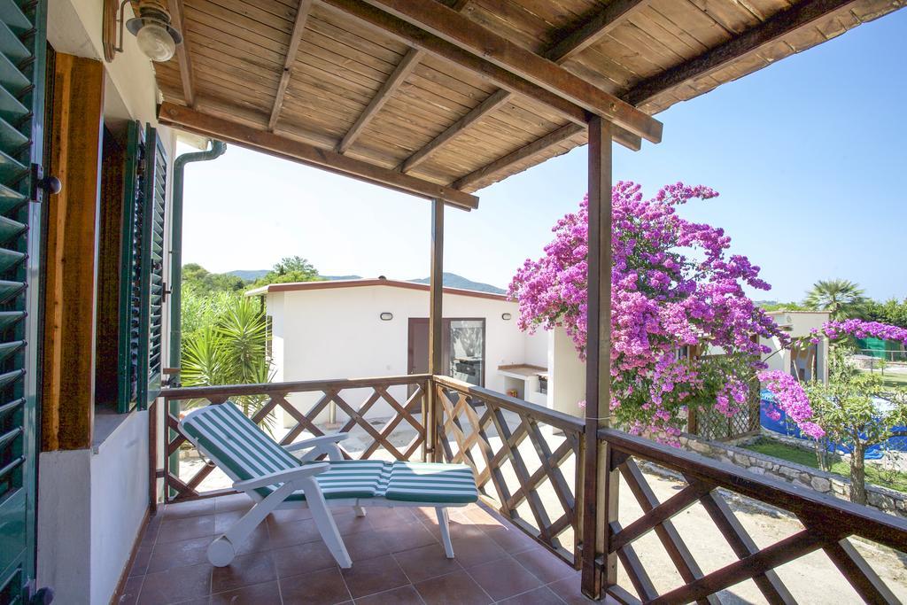 Villa Leo Portoferraio Δωμάτιο φωτογραφία