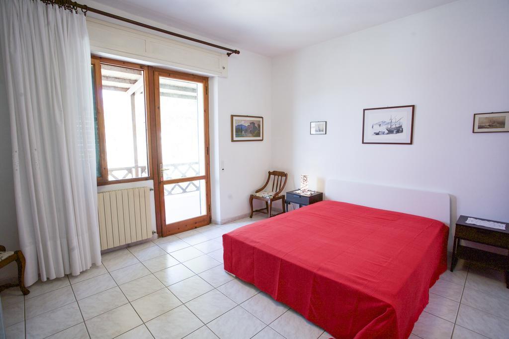 Villa Leo Portoferraio Δωμάτιο φωτογραφία
