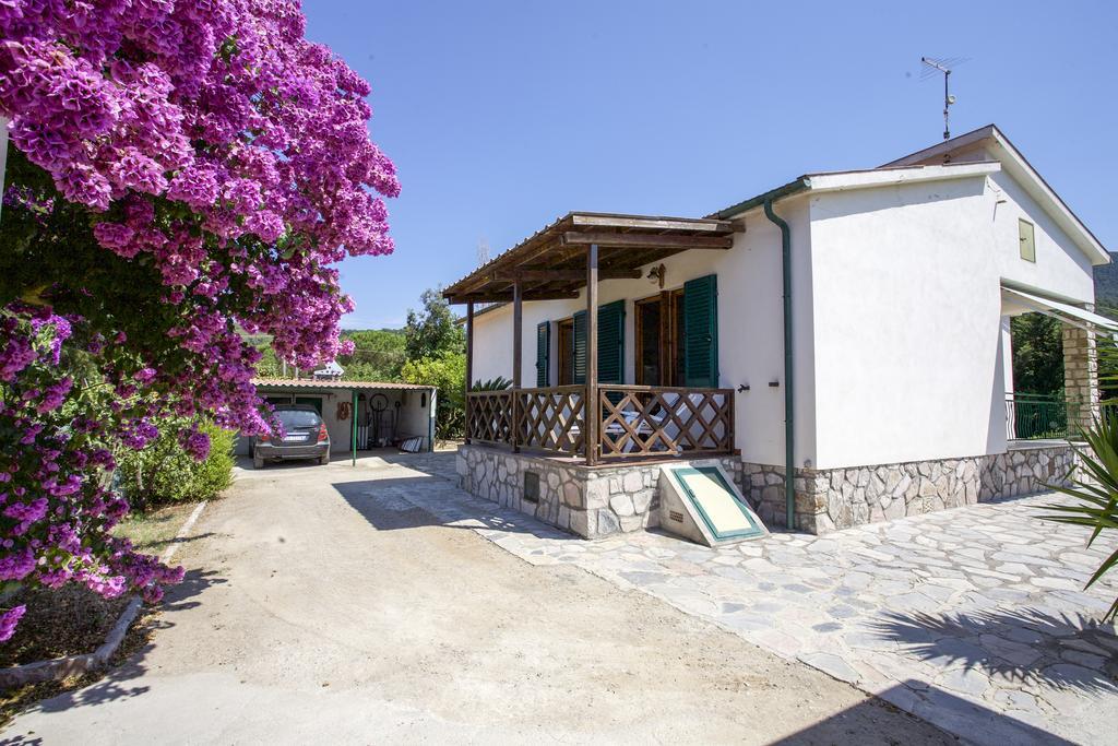 Villa Leo Portoferraio Δωμάτιο φωτογραφία
