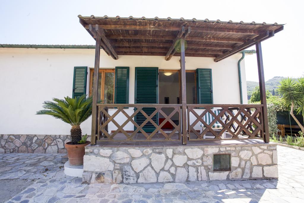 Villa Leo Portoferraio Δωμάτιο φωτογραφία