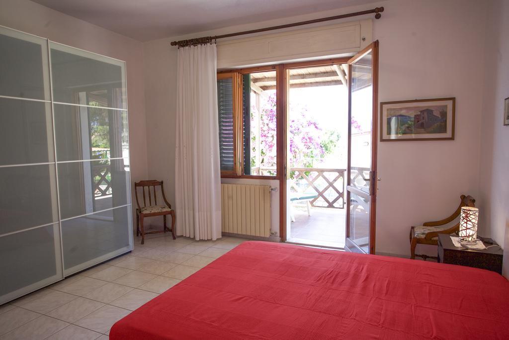 Villa Leo Portoferraio Δωμάτιο φωτογραφία